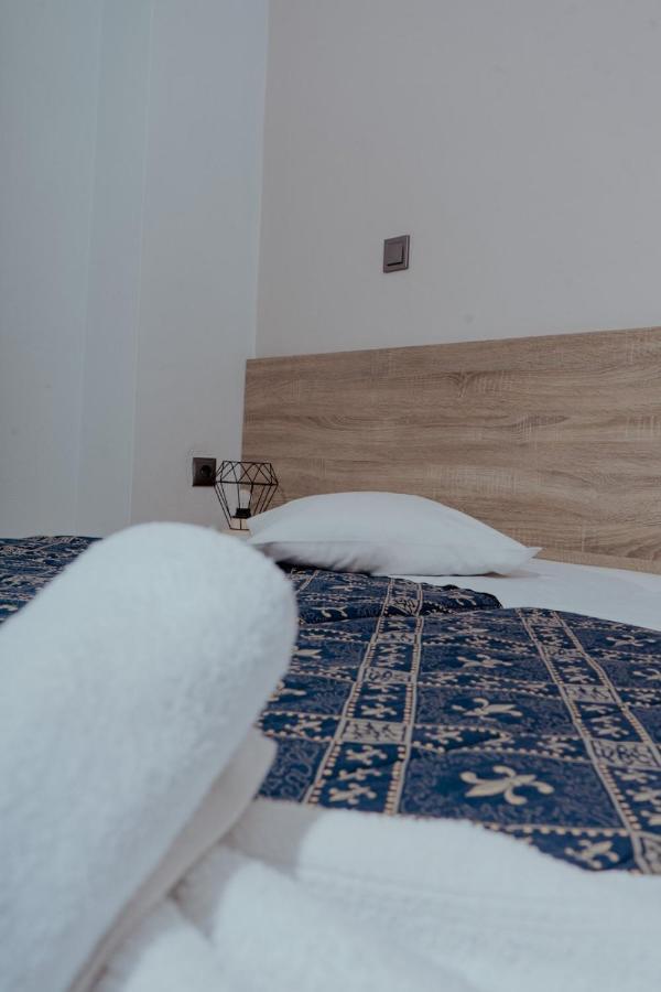 Apartament Diana Ermupoli
